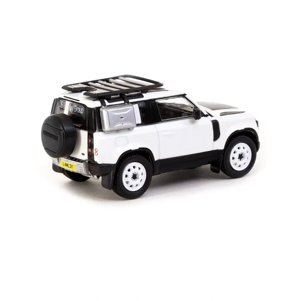Land Rover Defender 90 bílá 1:64 tarmac
