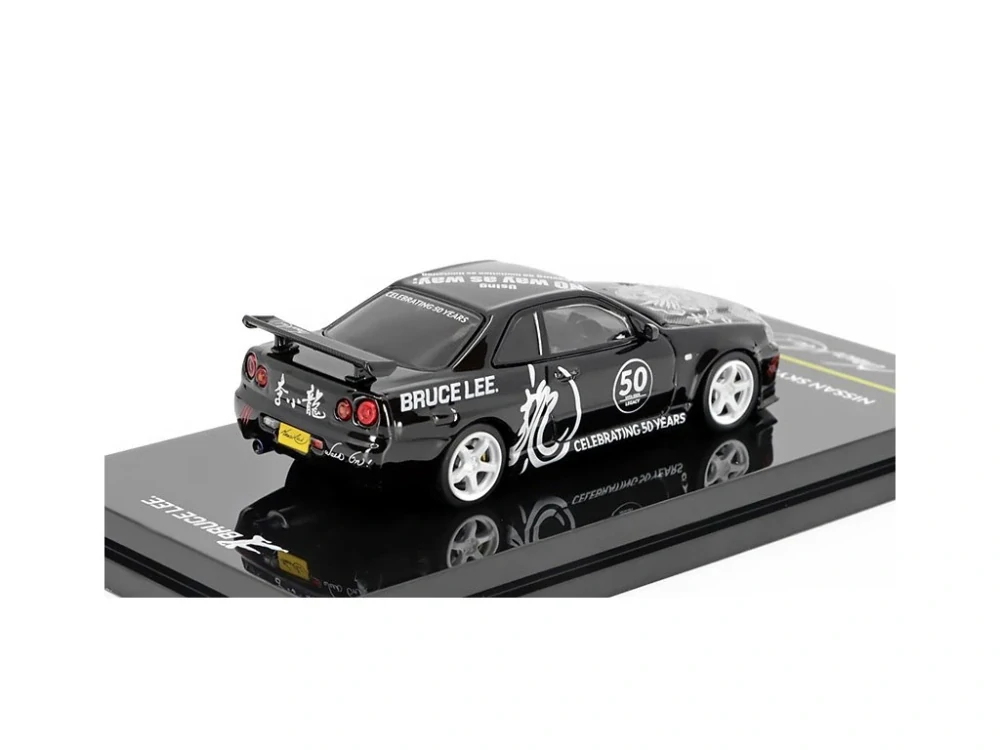 Nissan Skyline GT-R (R34) Bruce Lee 1:64 INNO64