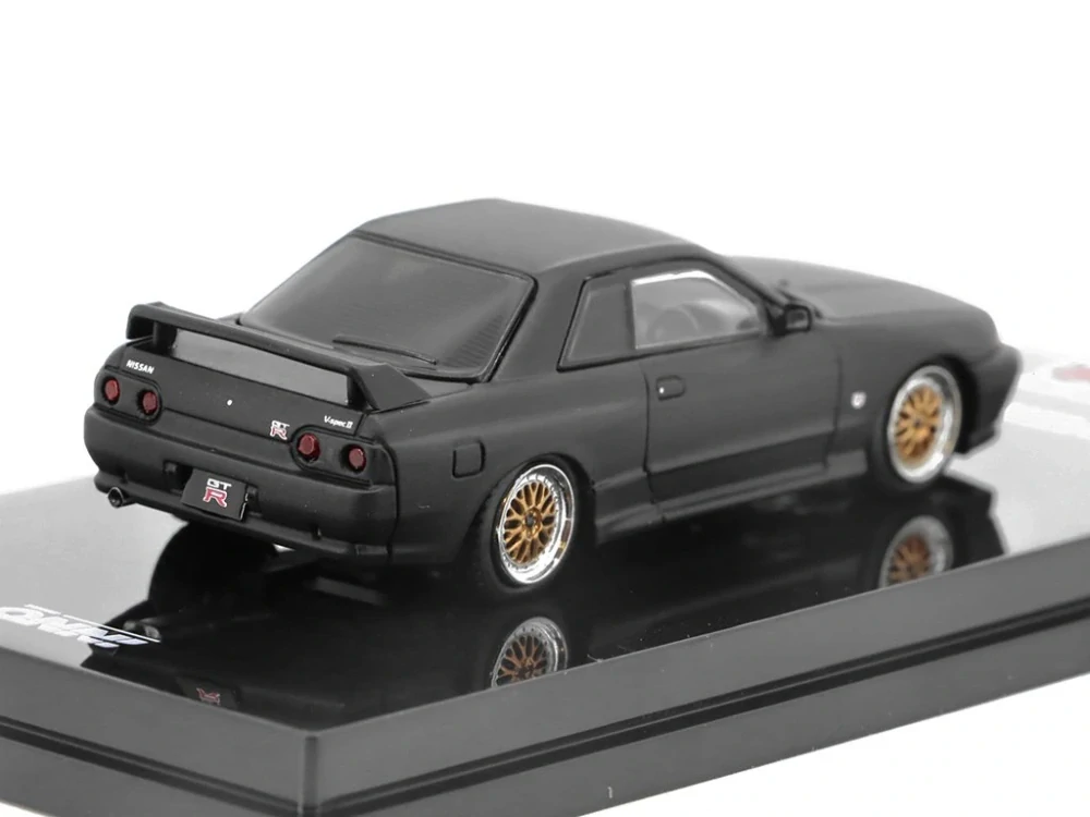Nissan Skyline GT-R (R32) 1:64 INNO64