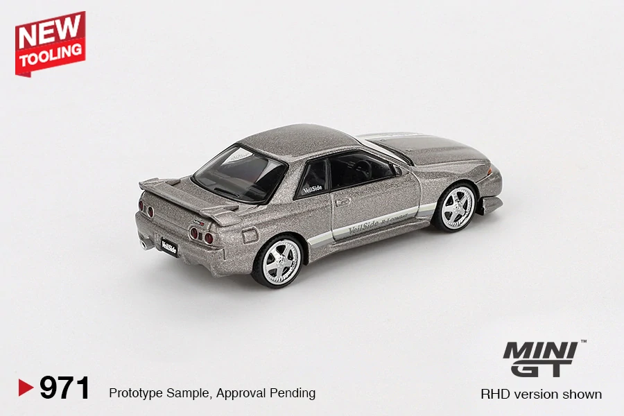 MiniGT #971 Nissan Skyline GT-R (R32) Veilside Combat C-I Veilside Combat Grey