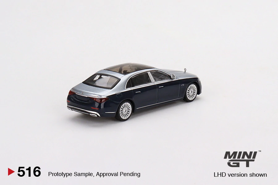 MiniGT #516 Mercedes-Maybach S680 Cirrus Silver / Nautical Blue Metallic