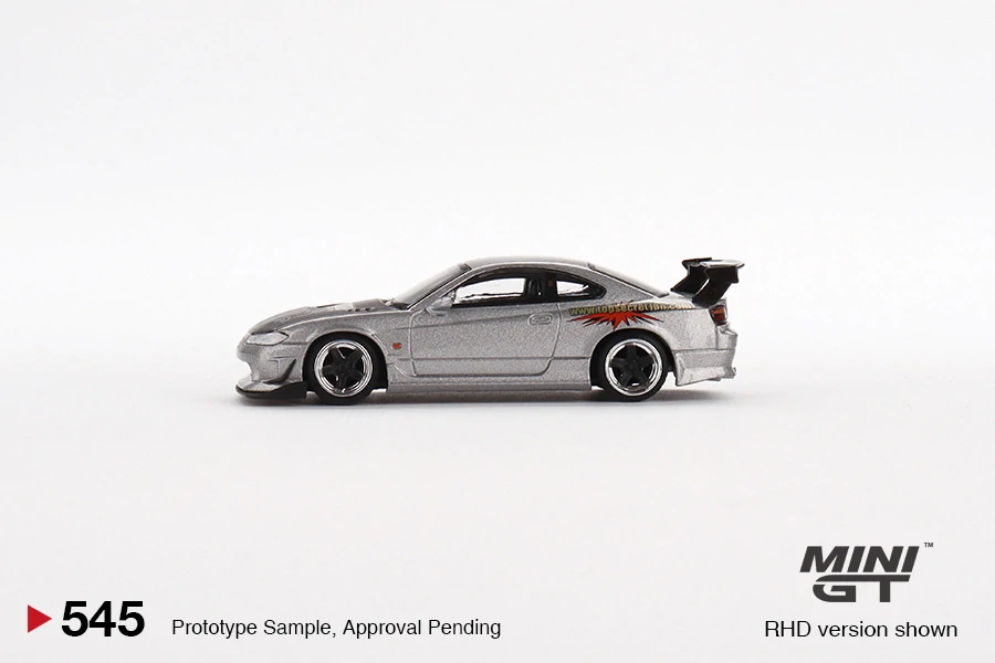 MiniGT #545 Nissan Silvia Top Secret (S15) Silver