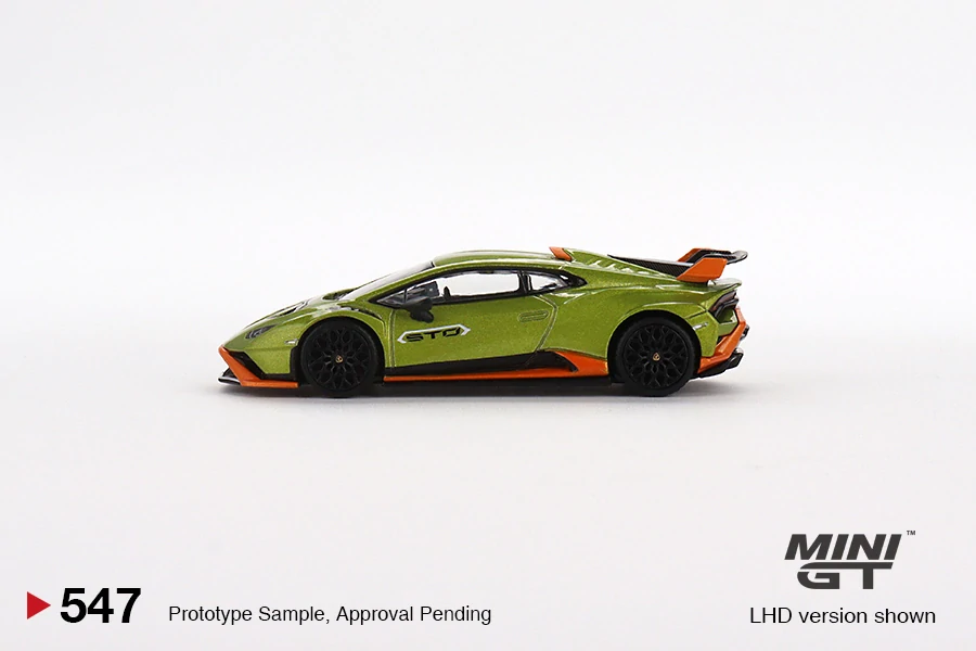MiniGT #547 Lamborghini Huracán STO Verde Citrea
